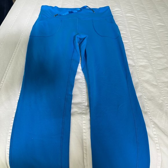 EUC Lululemon Blue Track/Yoga Pants - Picture 1 of 3